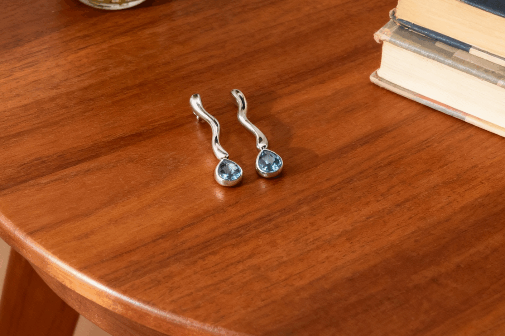 mesa pendientes